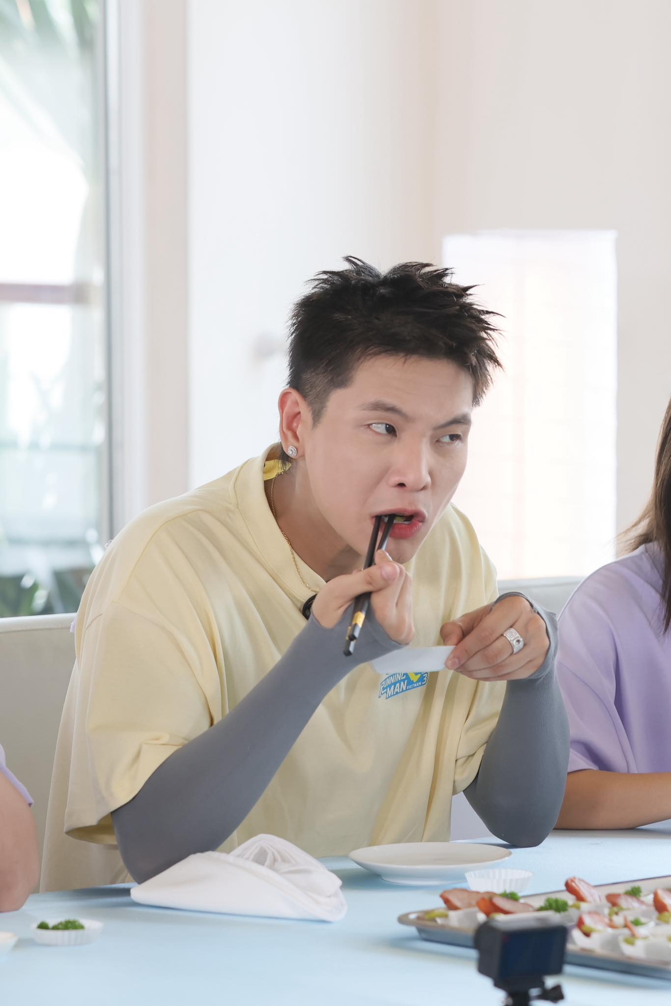 thiết bị phòng sạch