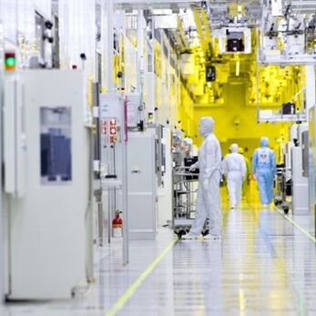 Ảnh hưởng của luồng người và luồng vật liệu đến độ sạch trong phòng sạch điện tử