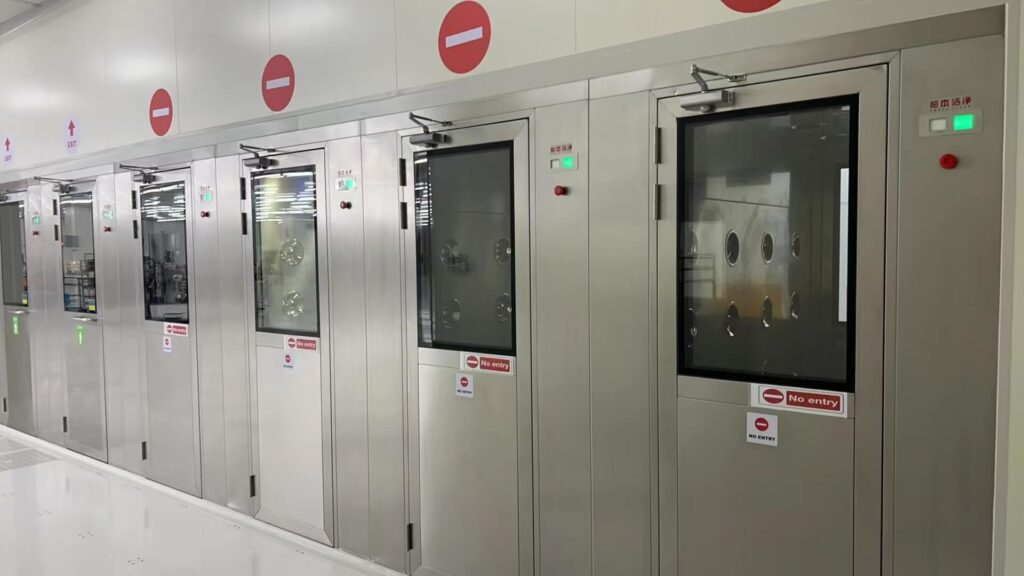 thiết bị phòng sạch