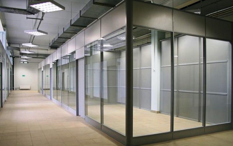 Tủ an toàn phòng sạch bảo vệ sản phẩm trong môi trường kiểm soát nghiêm ngặt