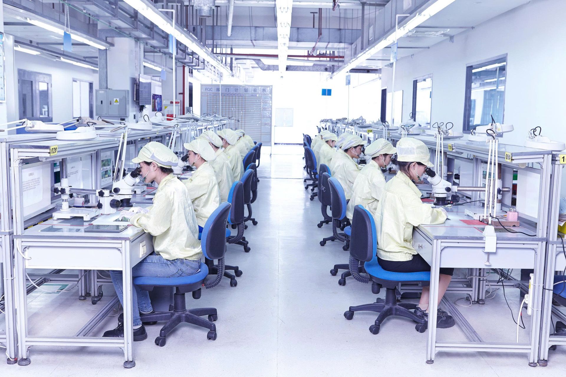 Tối ưu hóa tiêu thụ năng lượng trong vận hành phòng sạch điện tử
