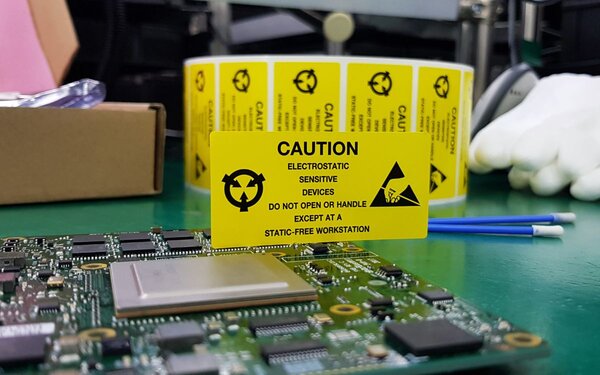 ESD Powder Coating or Anodizing – Effective Anti-Static Solution for Electronic Clean Rooms