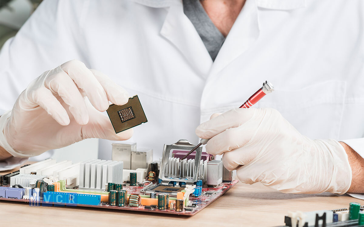 Vì sao phòng sạch là yếu tố sống còn trong sản xuất bán dẫn?