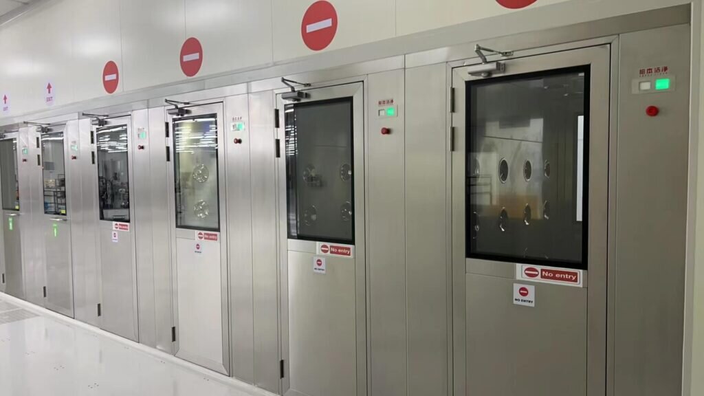 thiết bị phòng sạch