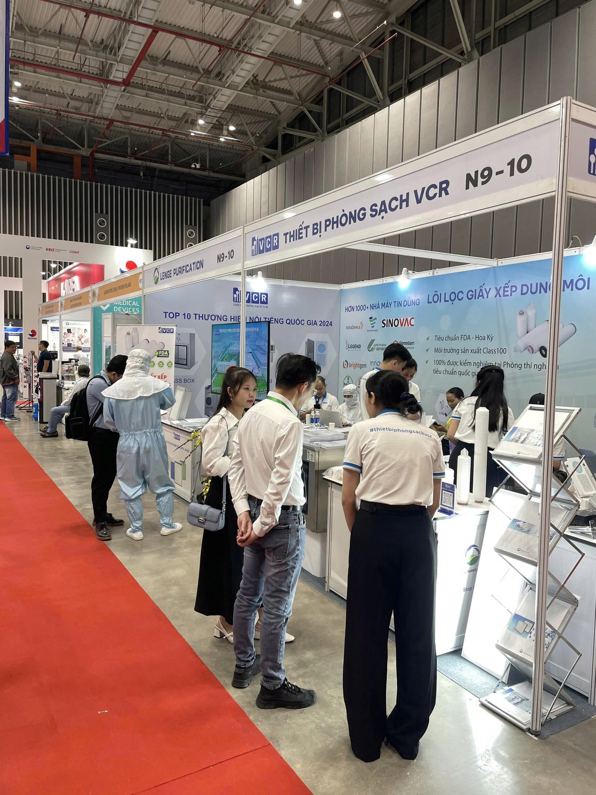 thiết bị phòng sạch